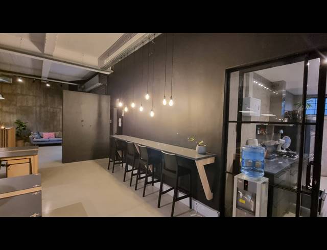 525M² SERVICED OFFICE FOR SALE IN WOODSTOCK